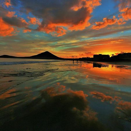 Alquilaencanarias El Medano Beach 1 Buitenkant foto